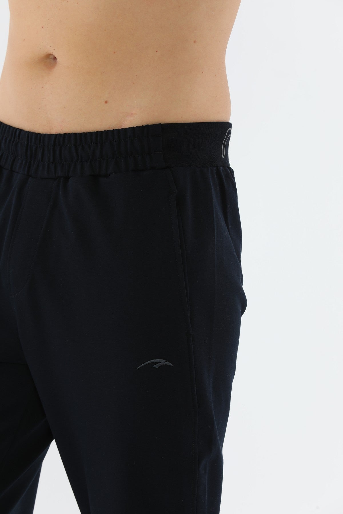 SlimFit Erkek Dar Paça Lacivert Eşofman Altı