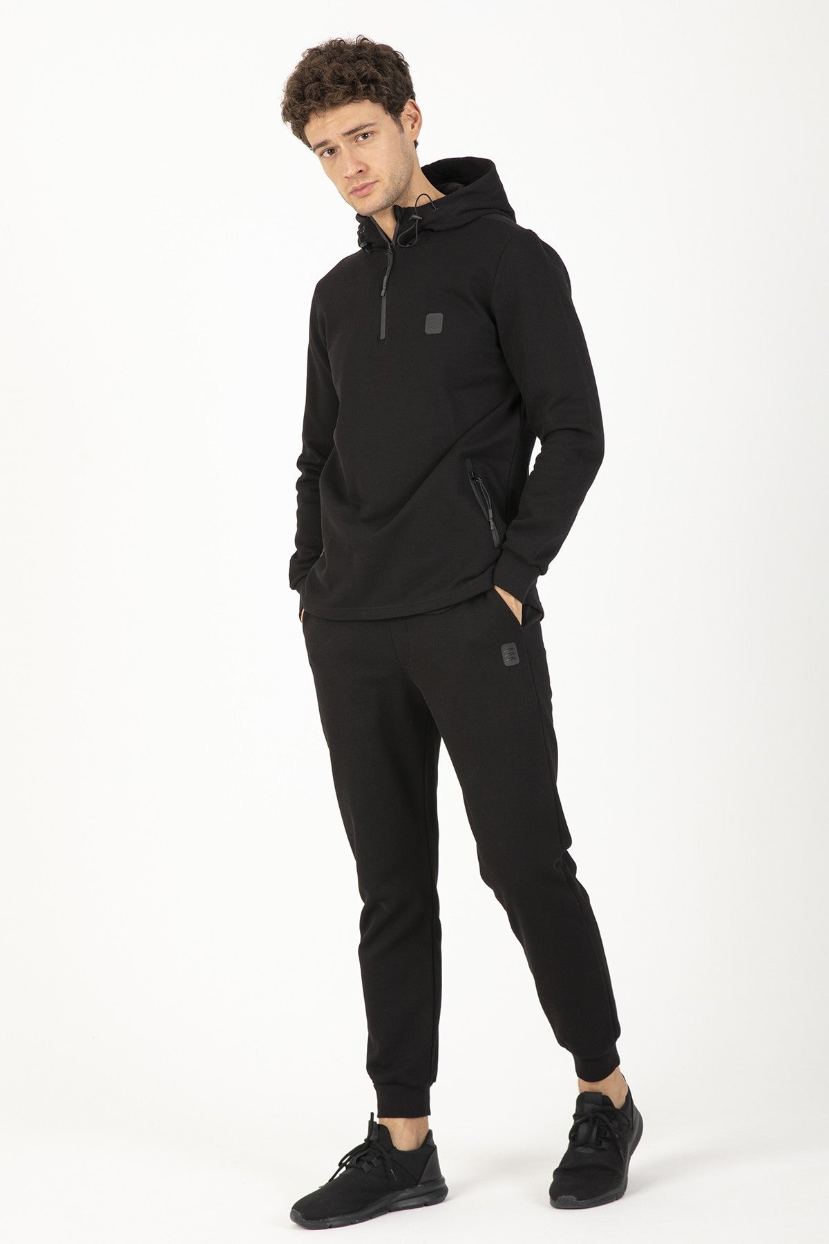 Comfort Erkek Kapüşonlu Siyah Sweatshirt