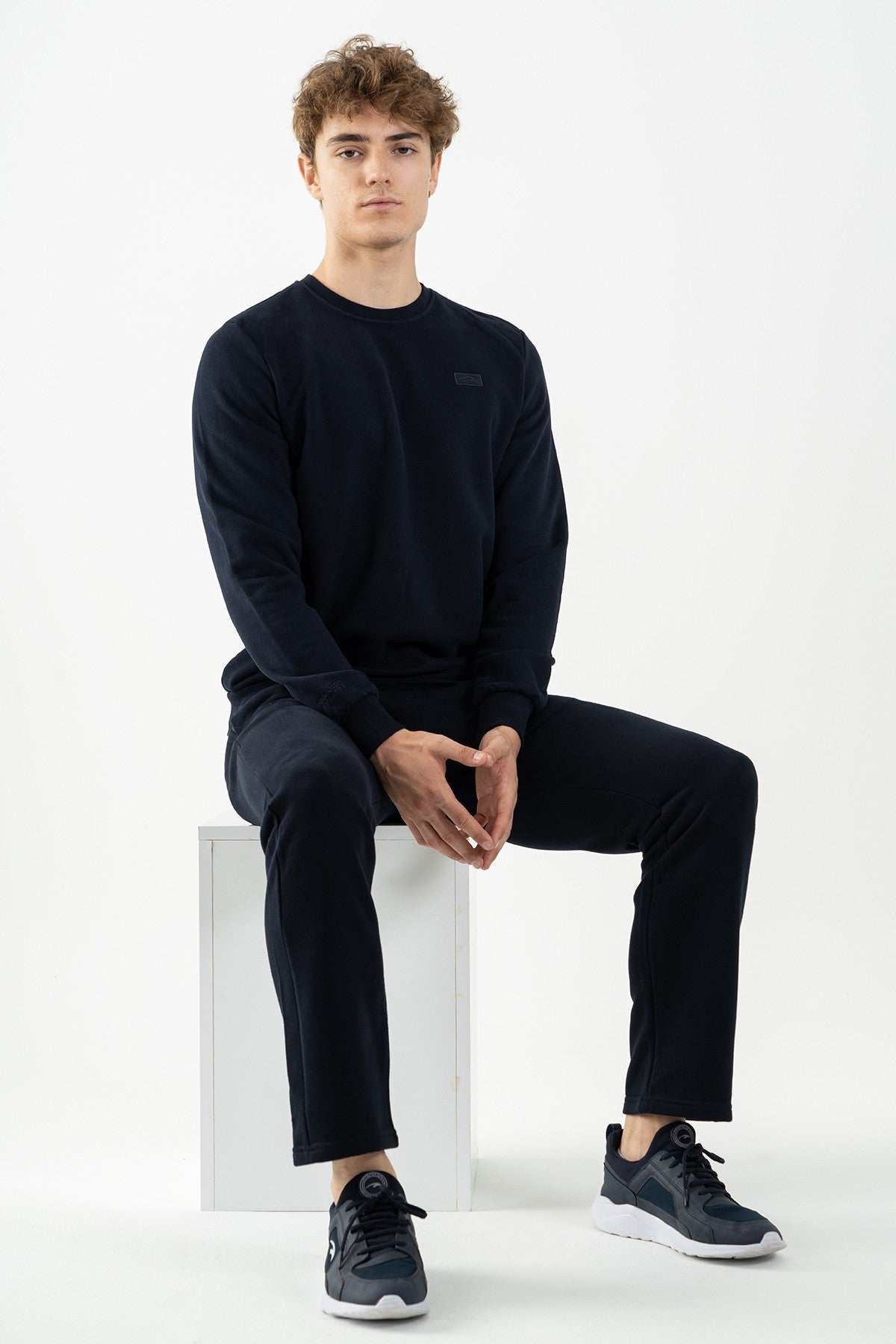 Regular Erkek Bisiklet Yaka Lacivert Sweatshirt