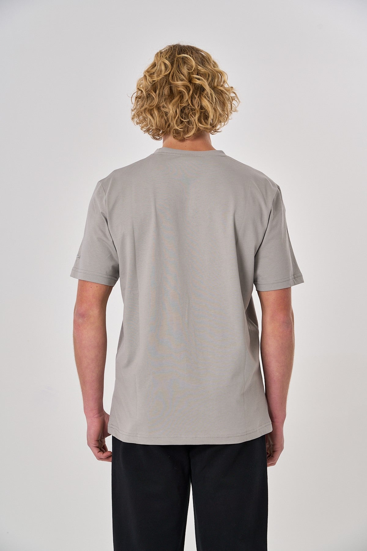 Comfort Erkek Bisiklet Yaka Gri T-shirt