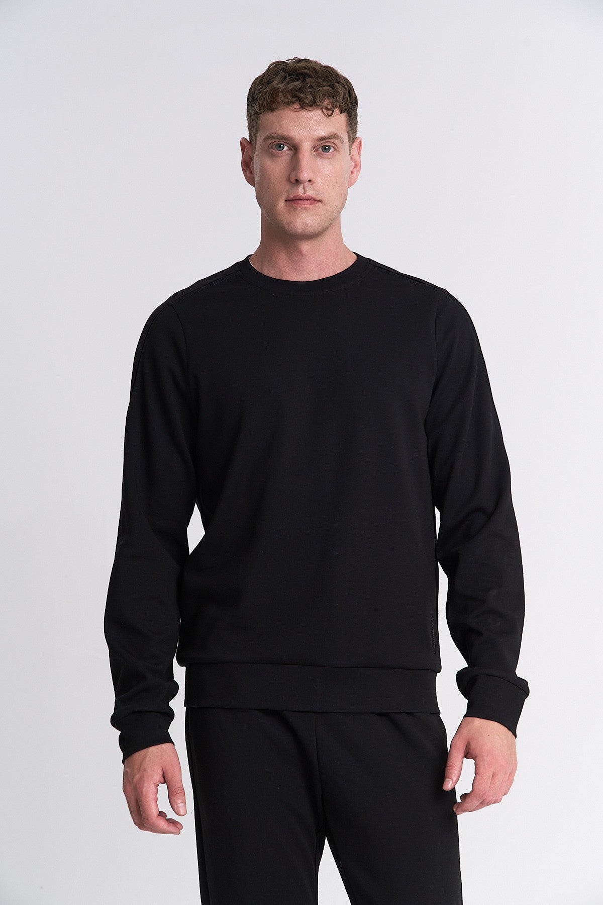 Erkek Bisiklet Yaka Siyah Sweatshirt