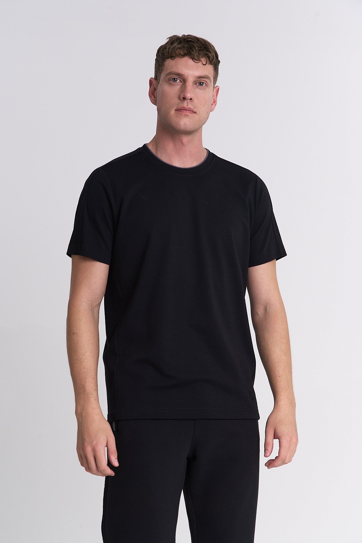 Erkek Bisiklet Yaka Siyah T-shirt
