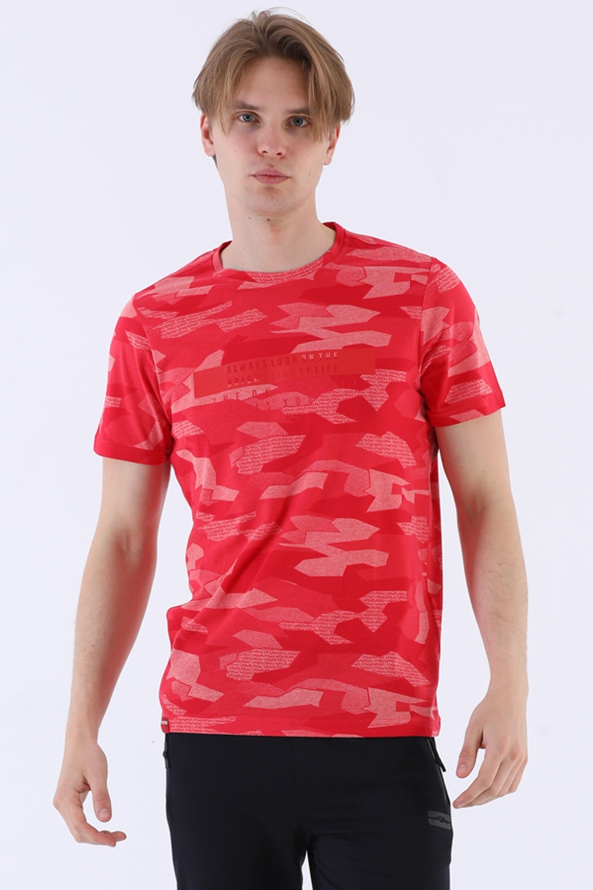Regular Erkek Bisiklet Yaka Kırmızı T-shirt