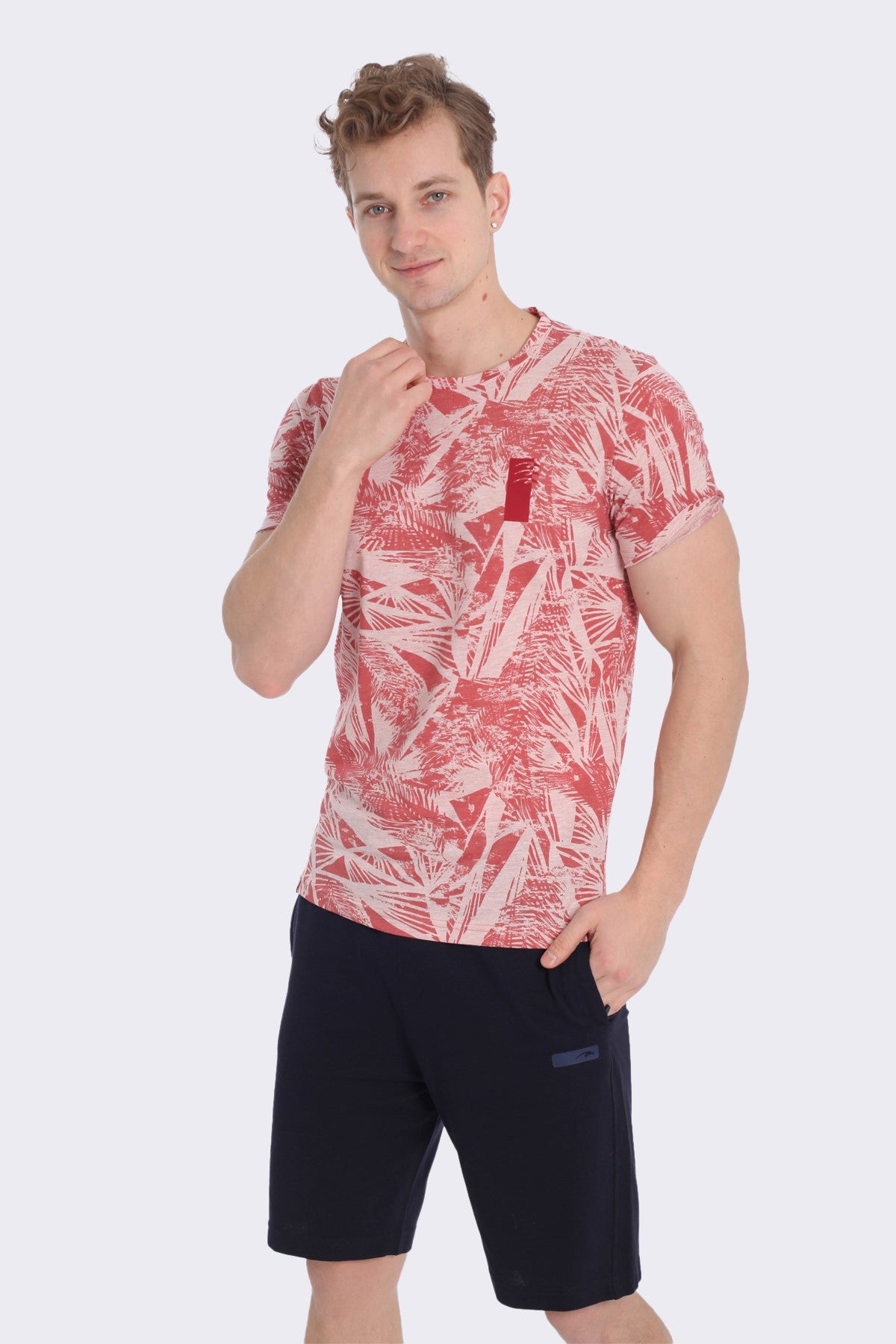 Regular Erkek Bisiklet Yaka Pembe T-shirt