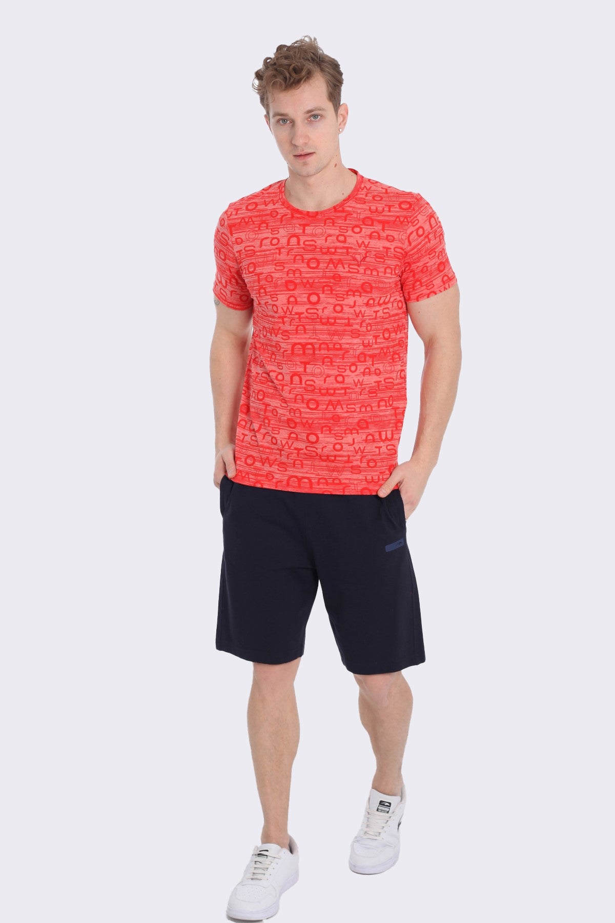 Regular Erkek Bisiklet Yaka Kırmızı T-shirt