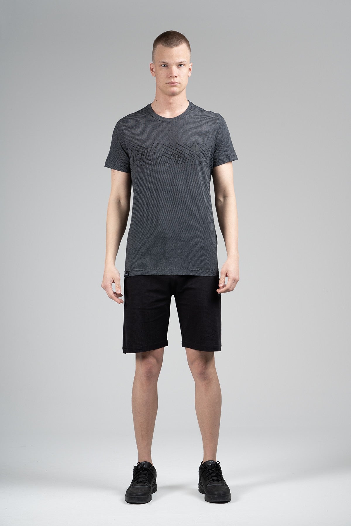 Regular Erkek Bisiklet Yaka Siyah T-shirt