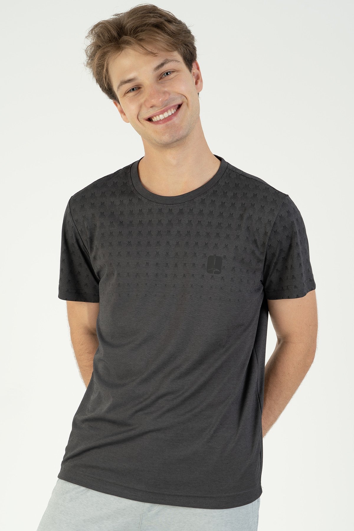 Regular Erkek Bisiklet Yaka Siyah T-shirt