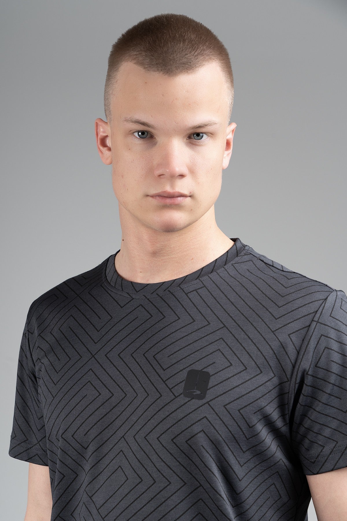 Regular Erkek Bisiklet Yaka Siyah T-shirt