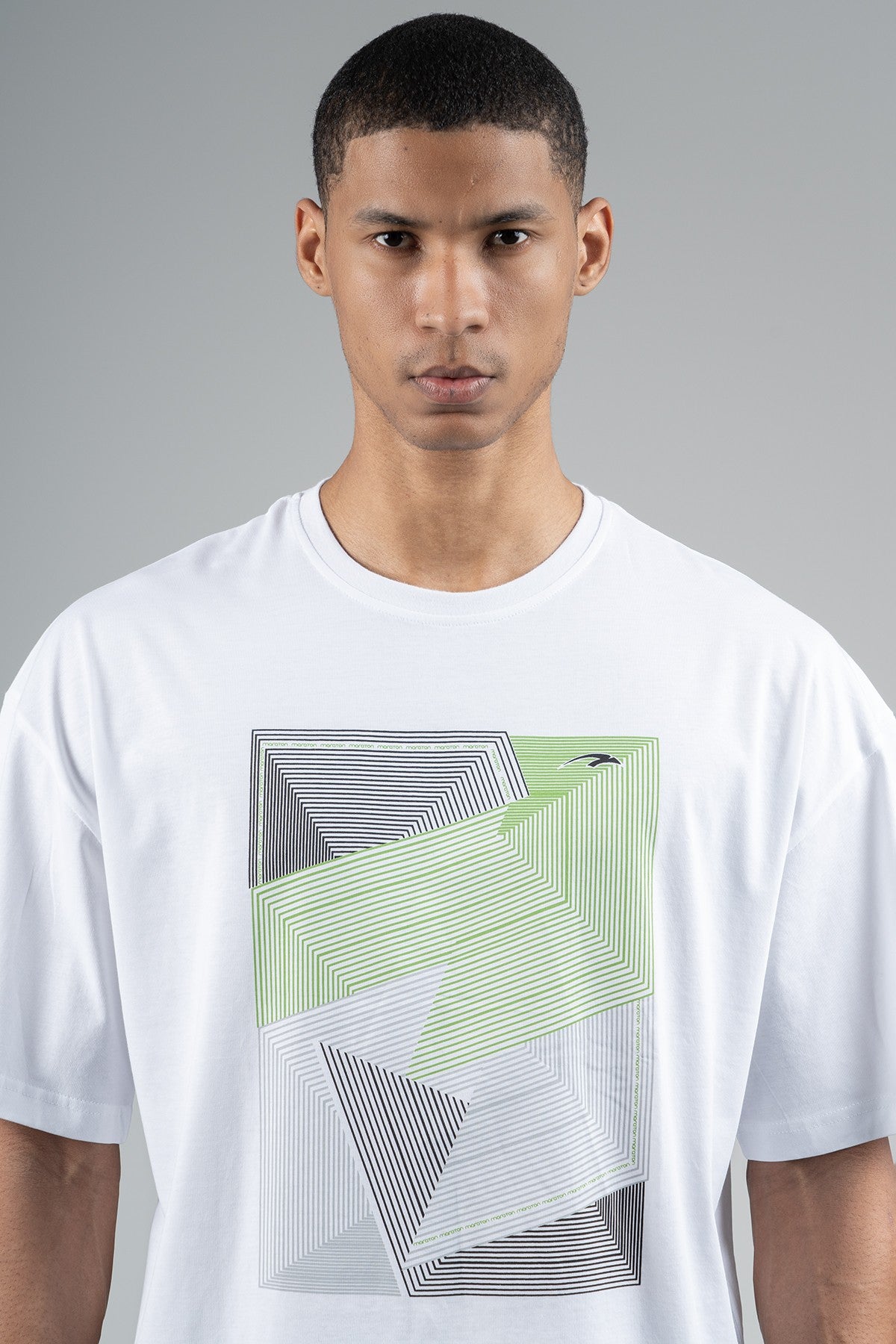 Oversize Erkek Bisiklet Yaka Beyaz T-shirt