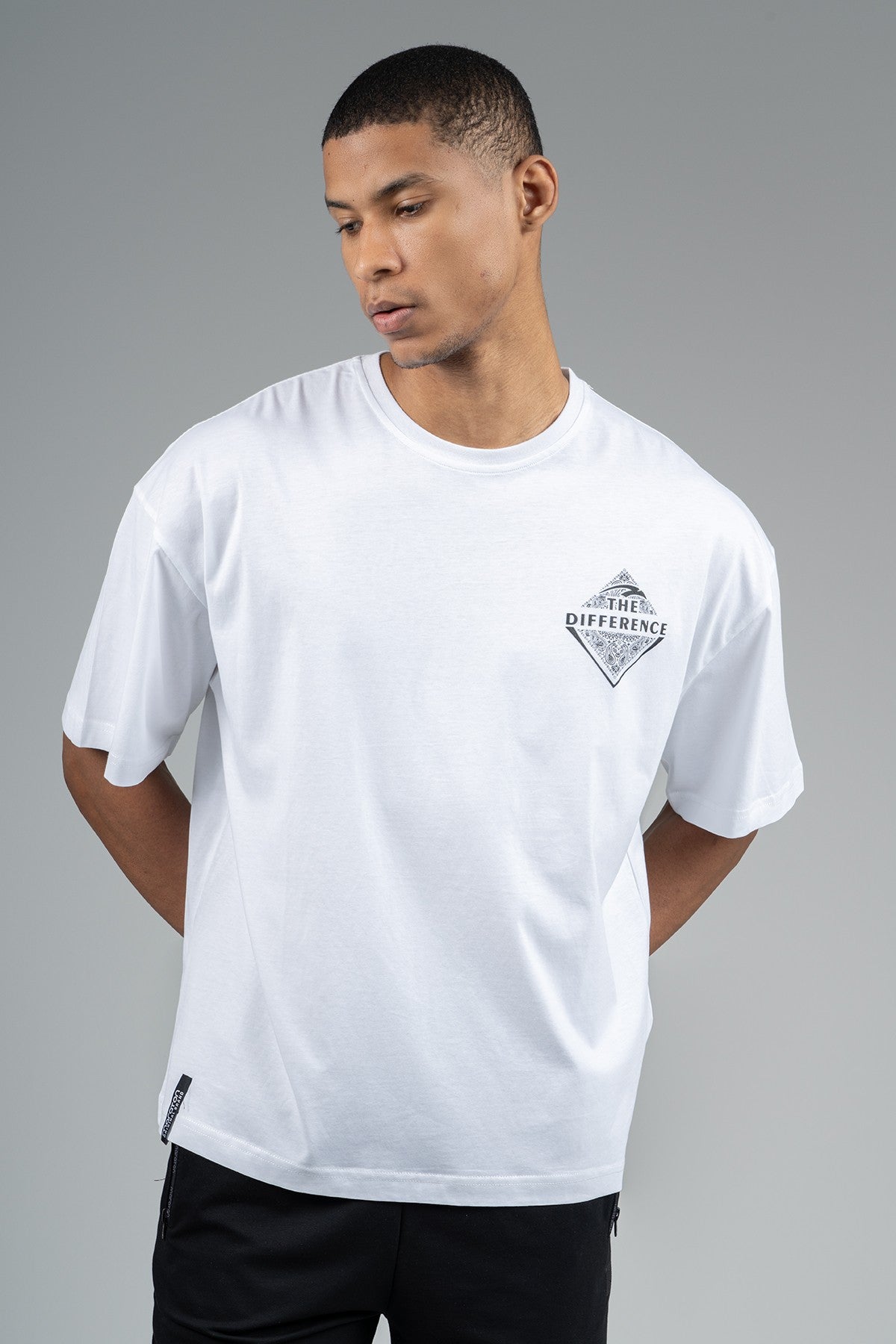 Oversize Erkek Bisiklet Yaka Beyaz T-shirt