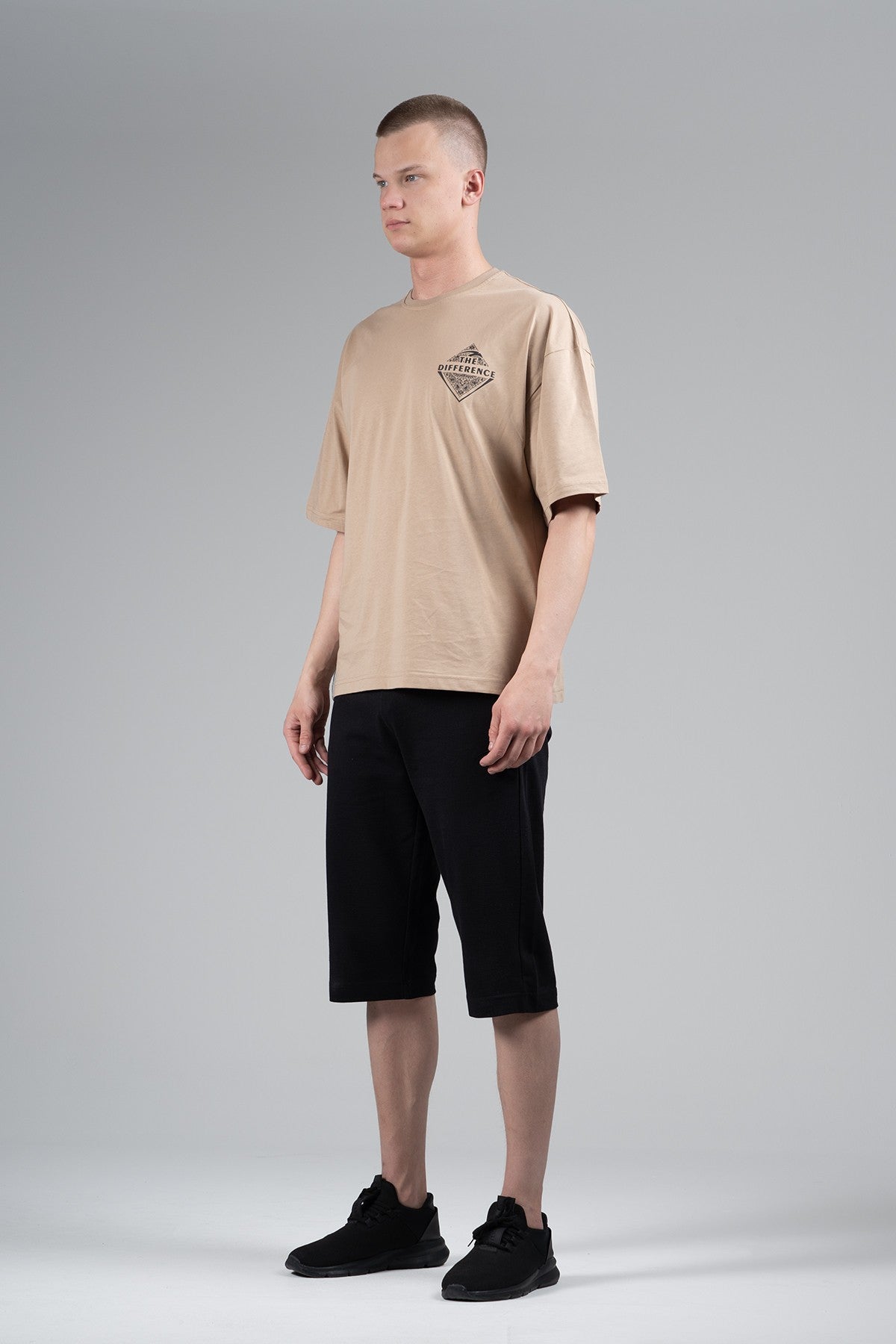 Oversize Erkek Bisiklet Yaka Bej T-shirt