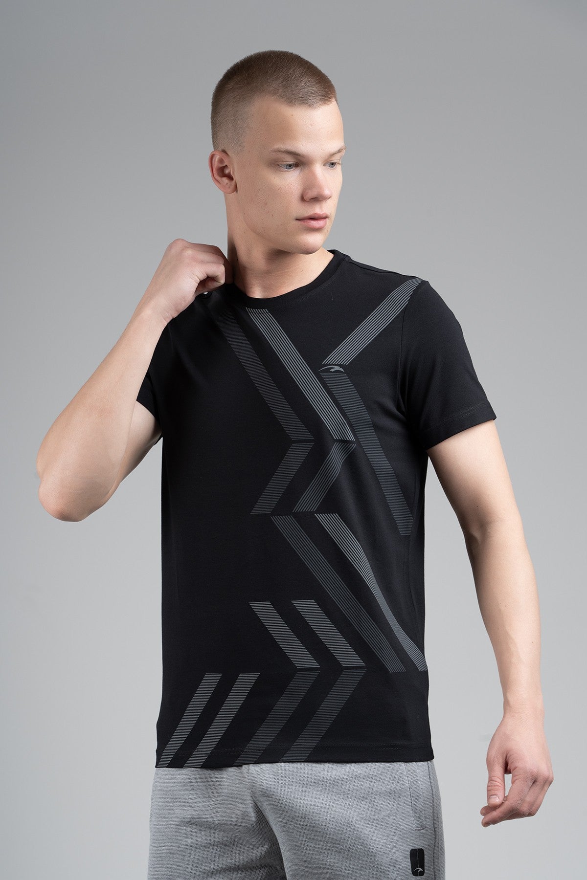 Regular Erkek Bisiklet Yaka Siyah T-shirt