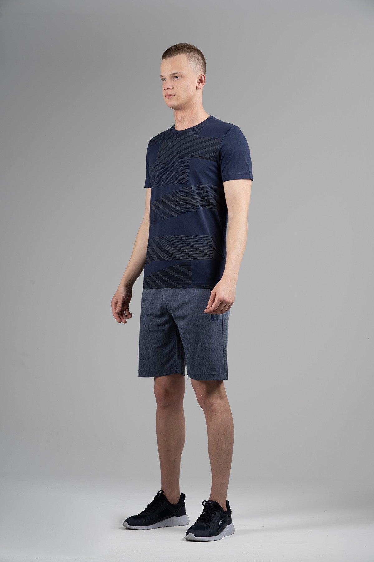 Regular Erkek Bisiklet Yaka Lacivert T-shirt