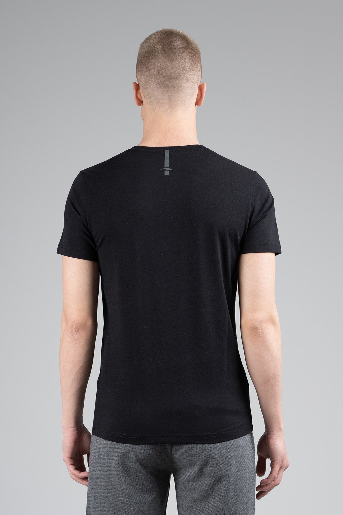 Regular Erkek Bisiklet Yaka Siyah T-shirt