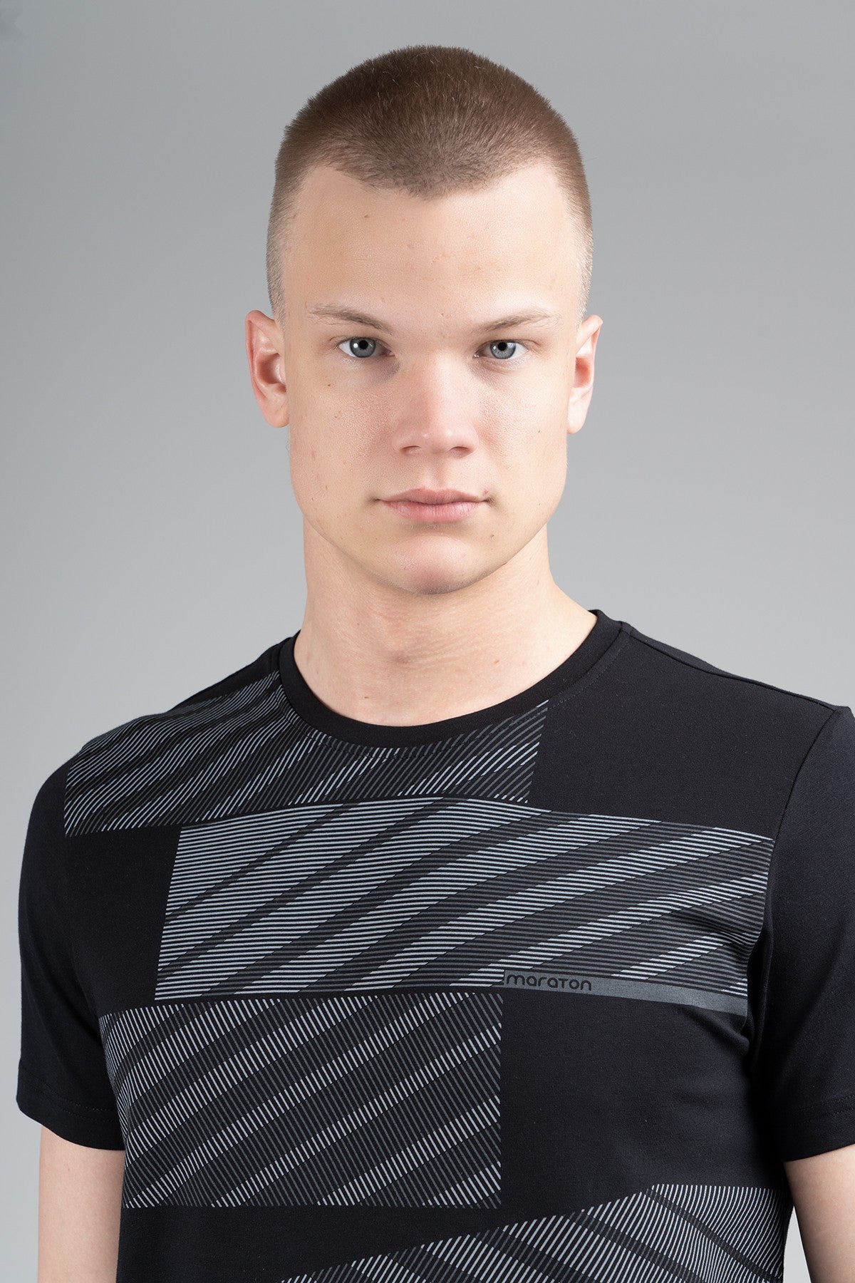Regular Erkek Bisiklet Yaka Siyah T-shirt