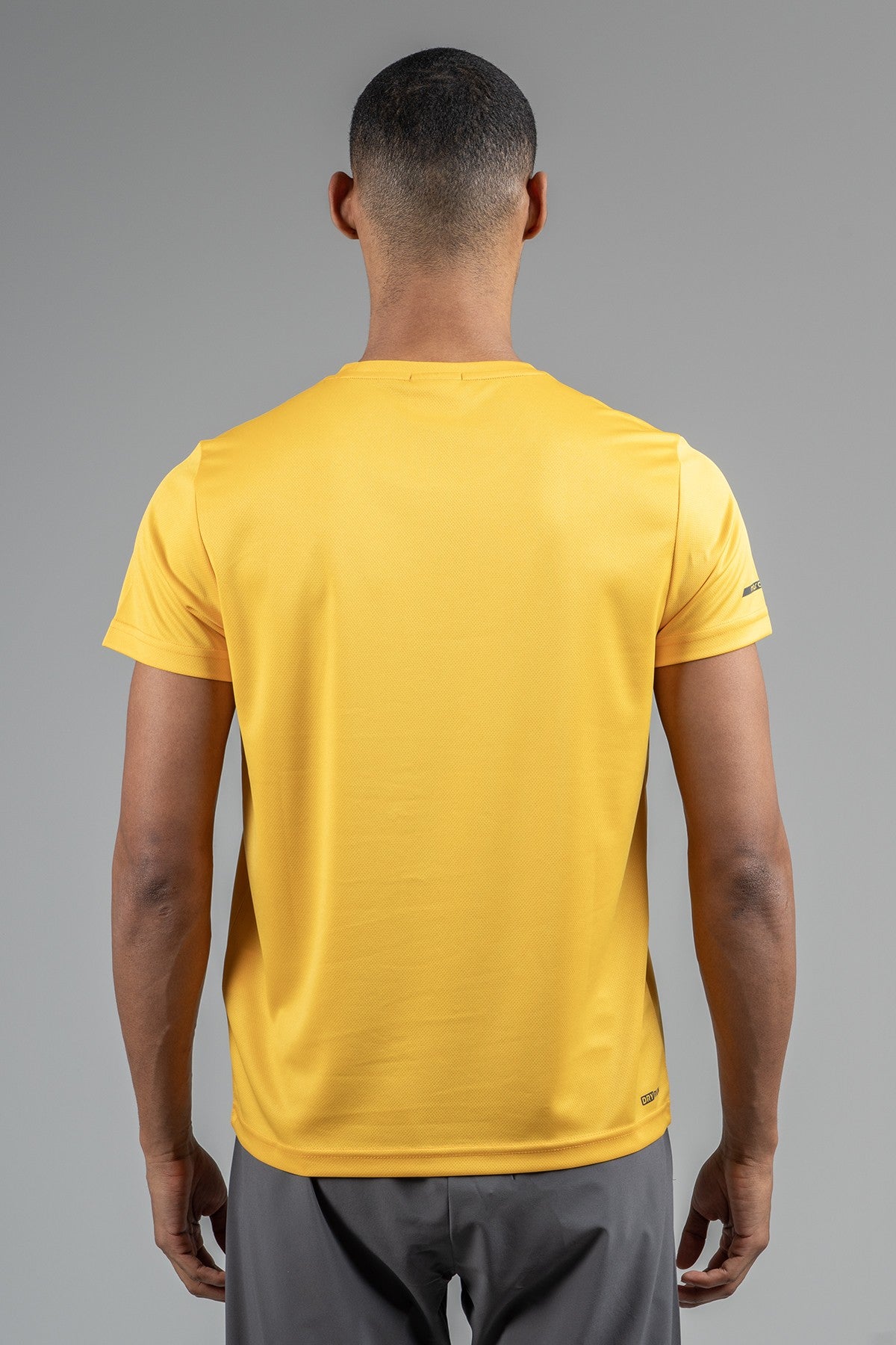 Regular Erkek Bisiklet Yaka Koyu Sarı T-shirt