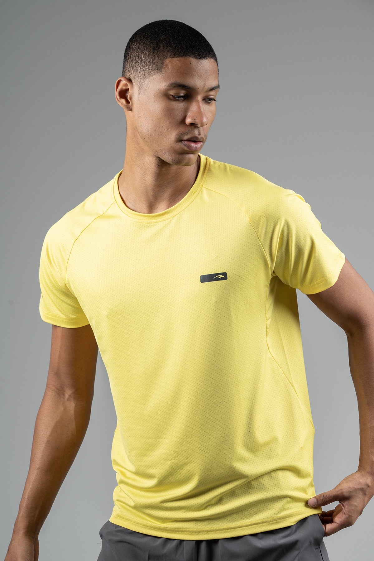 Regular Erkek Bisiklet Yaka Sarı T-shirt