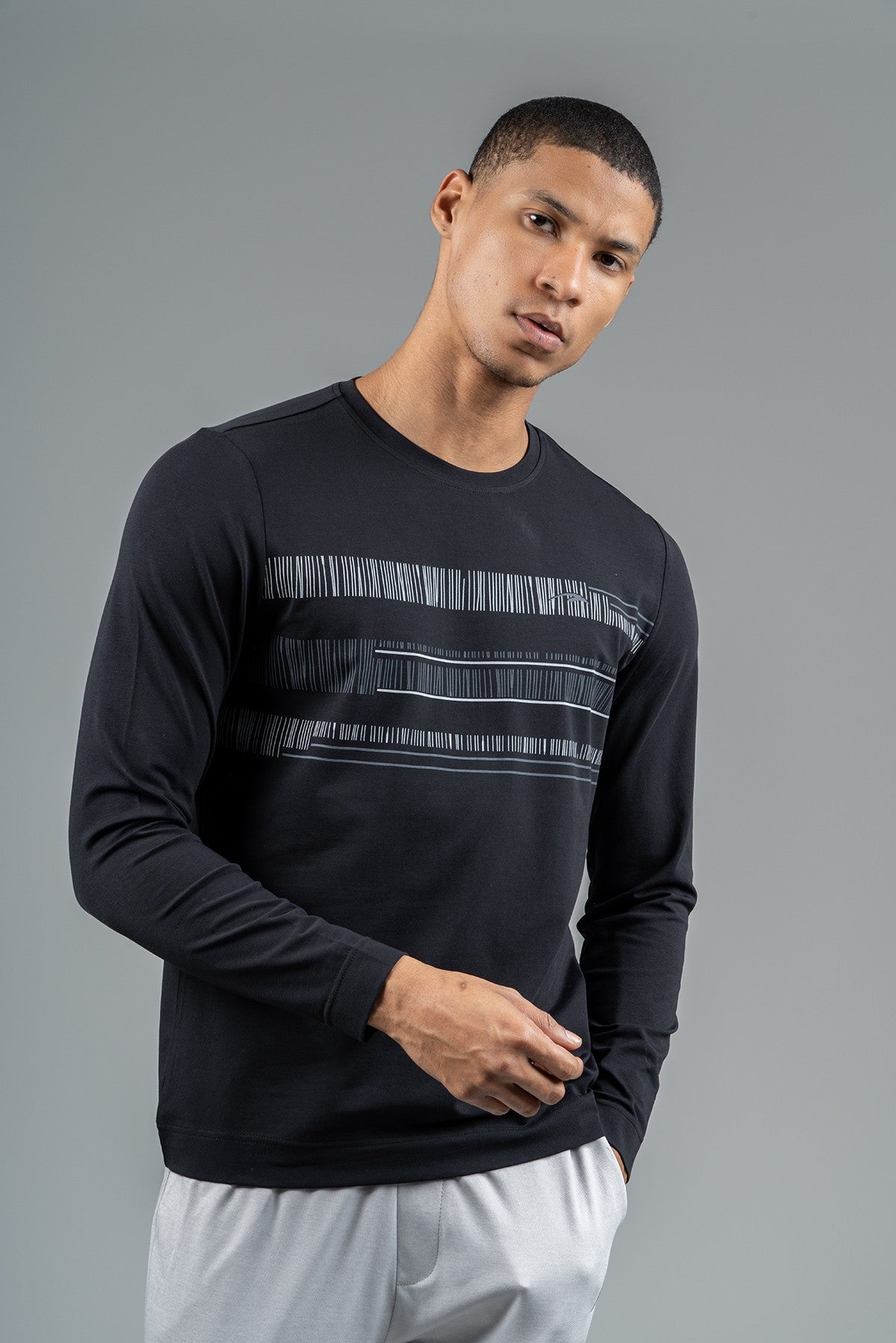 Regular Erkek Bisiklet Yaka Siyah Sweatshirt
