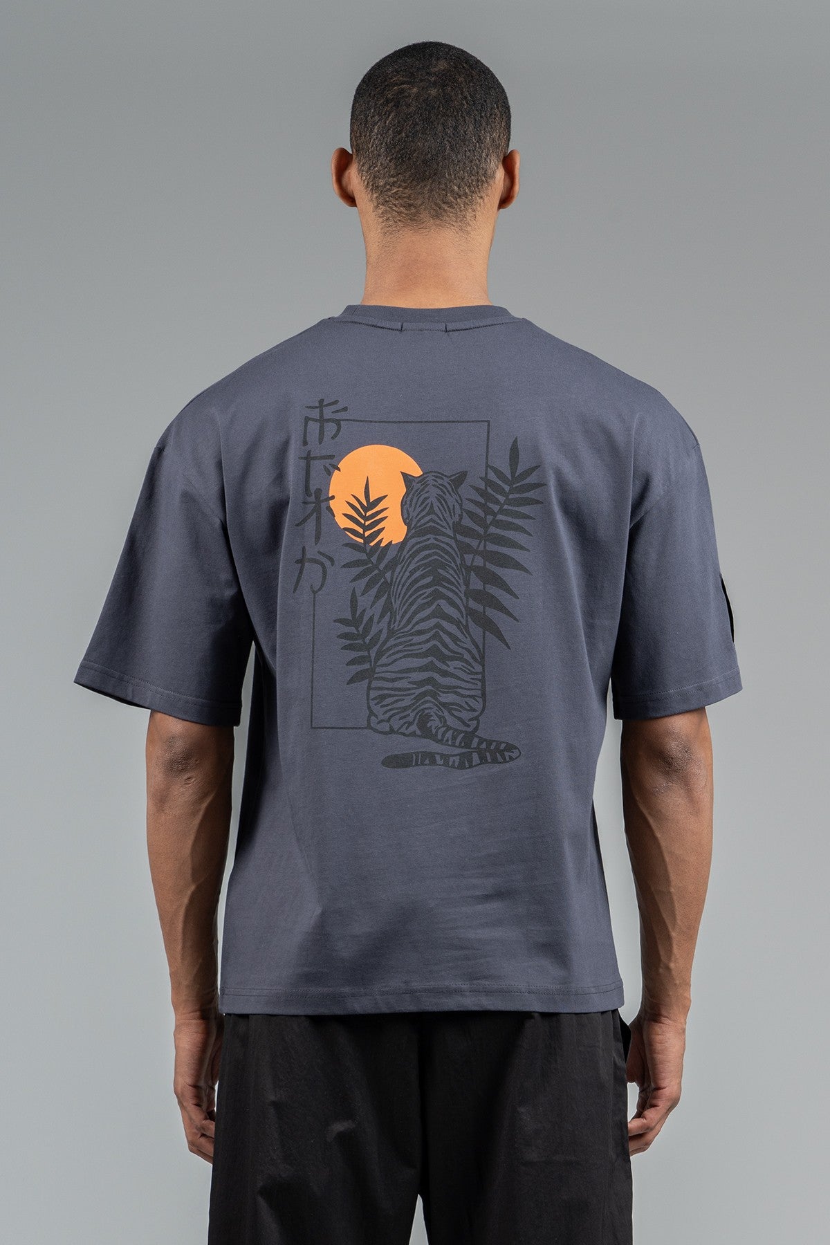 Oversize Erkek Bisiklet Yaka Antrasit T-shirt