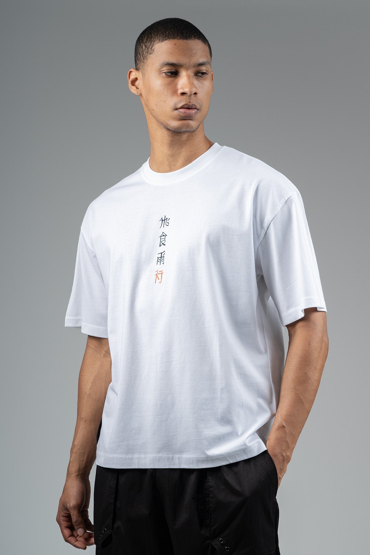 Oversize Erkek Bisiklet Yaka Beyaz T-shirt