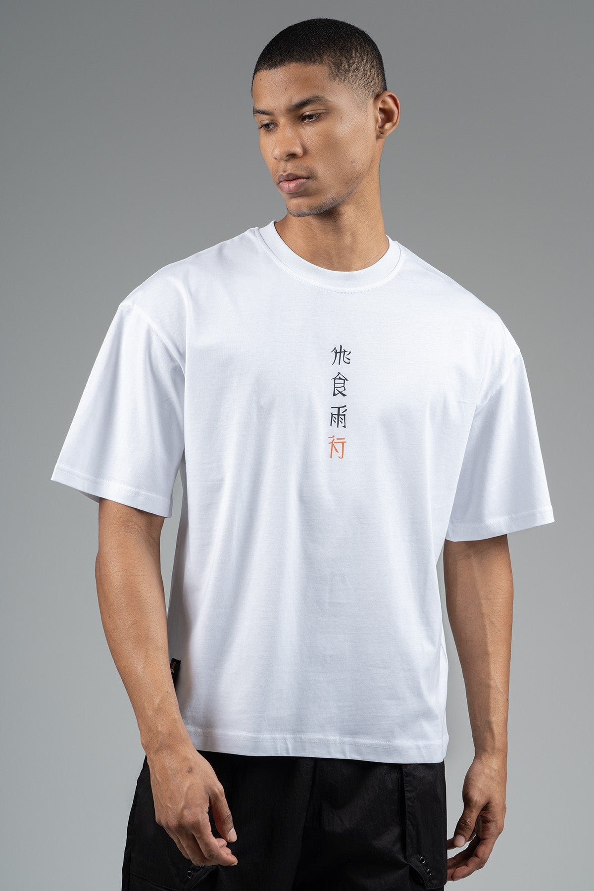 Oversize Erkek Bisiklet Yaka Beyaz T-shirt