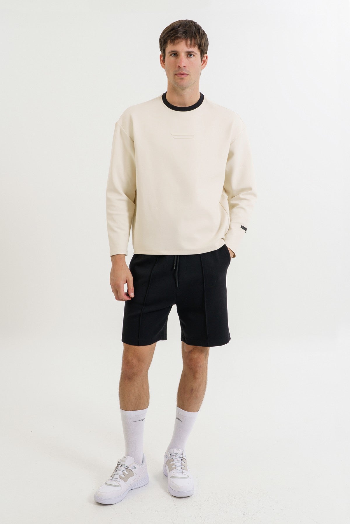 Relax-Fit Erkek Bisiklet Yaka Ekru Sweatshirt