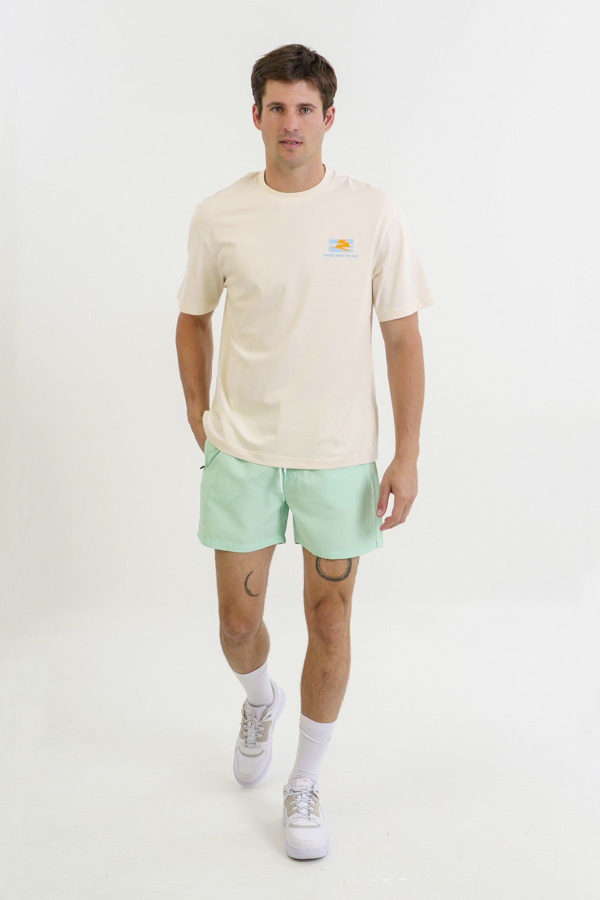 Boxy Erkek Bisiklet Yaka Ekru T-shirt