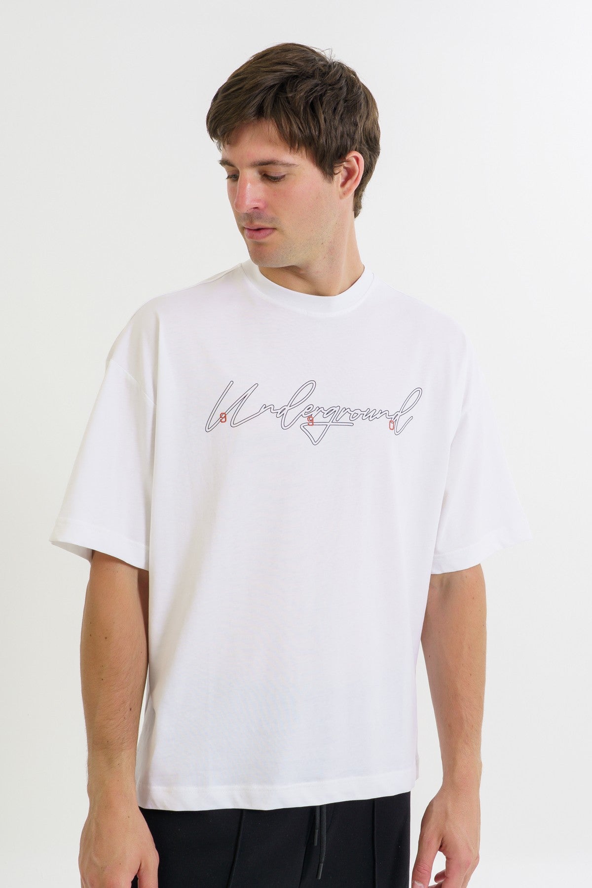 Oversize Erkek Bisiklet Yaka Beyaz T-shirt
