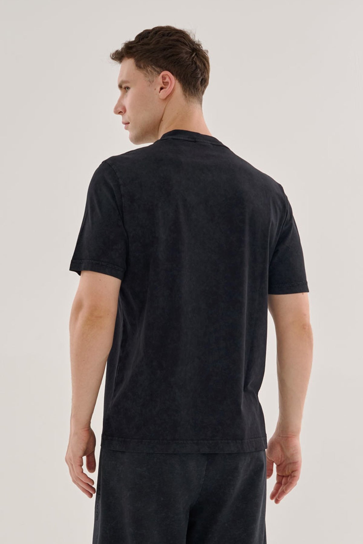 Regular Erkek Bisiklet Yaka Siyah T-shirt