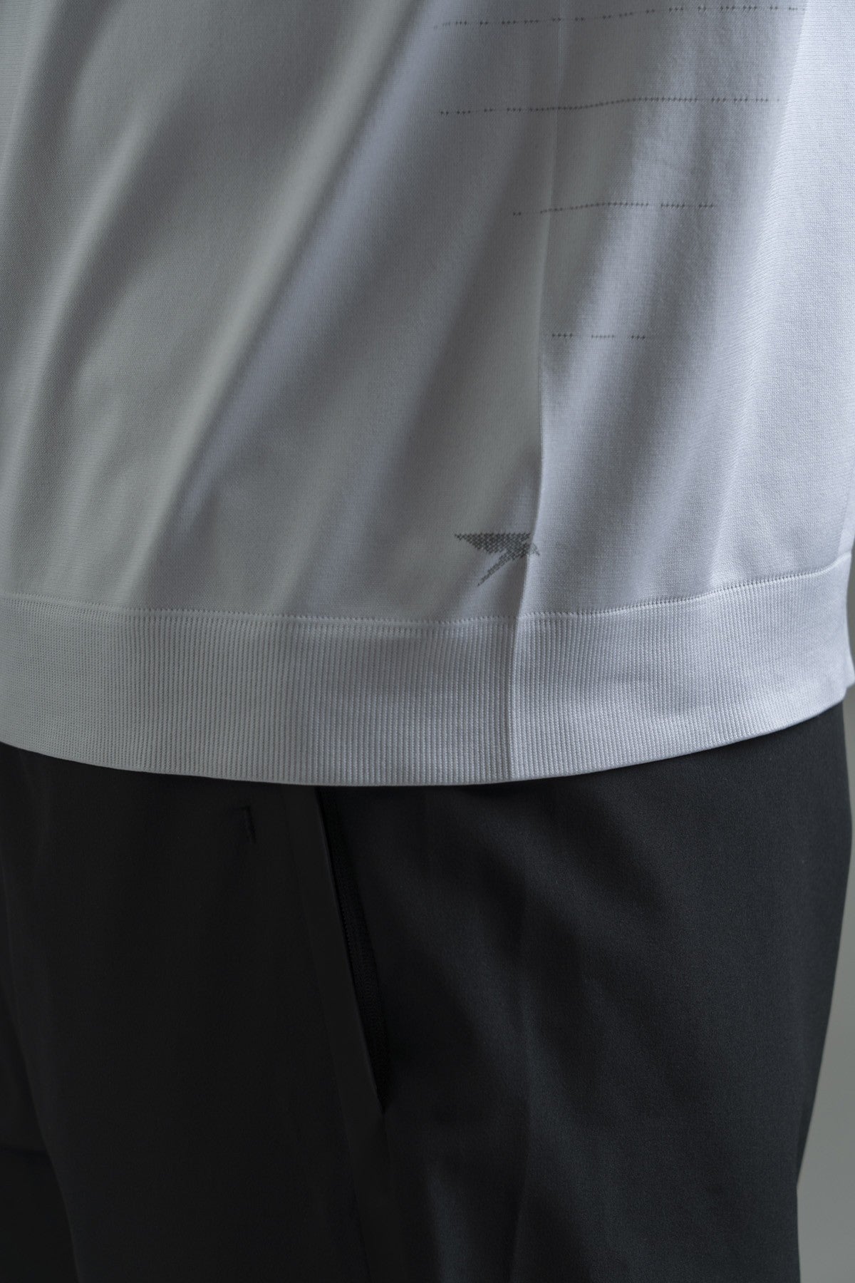 SlimFit Erkek Bisiklet Yaka Beyaz Sweatshirt