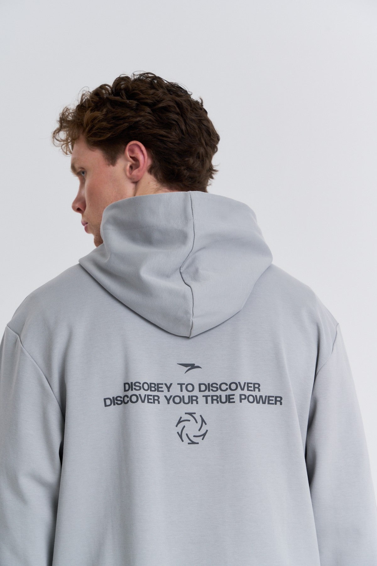 Erkek Kapüşonlu Gri Sweatshirt