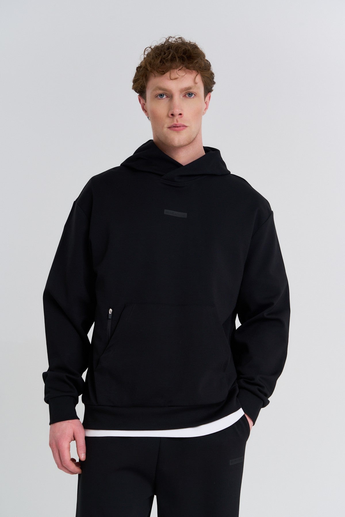 Erkek Kapüşonlu Siyah Sweatshirt