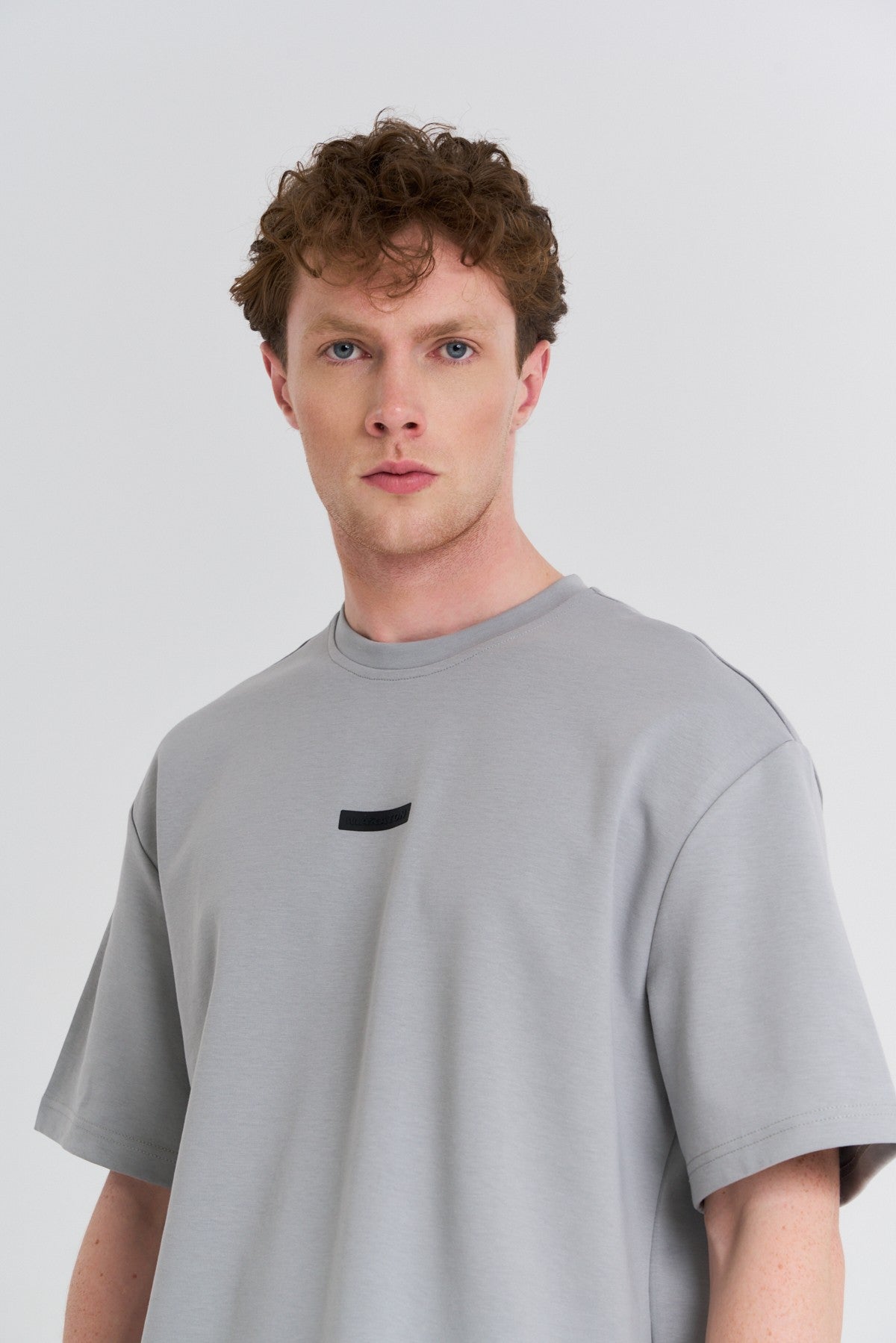 Erkek Bisiklet Yaka Gri T-shirt