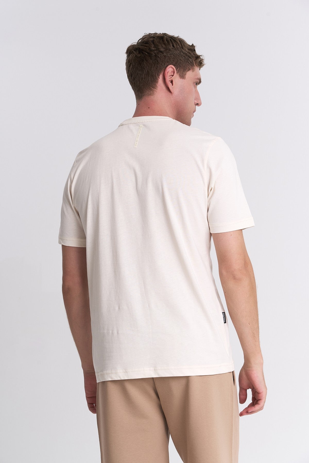 Erkek Bisiklet Yaka Ekru T-shirt