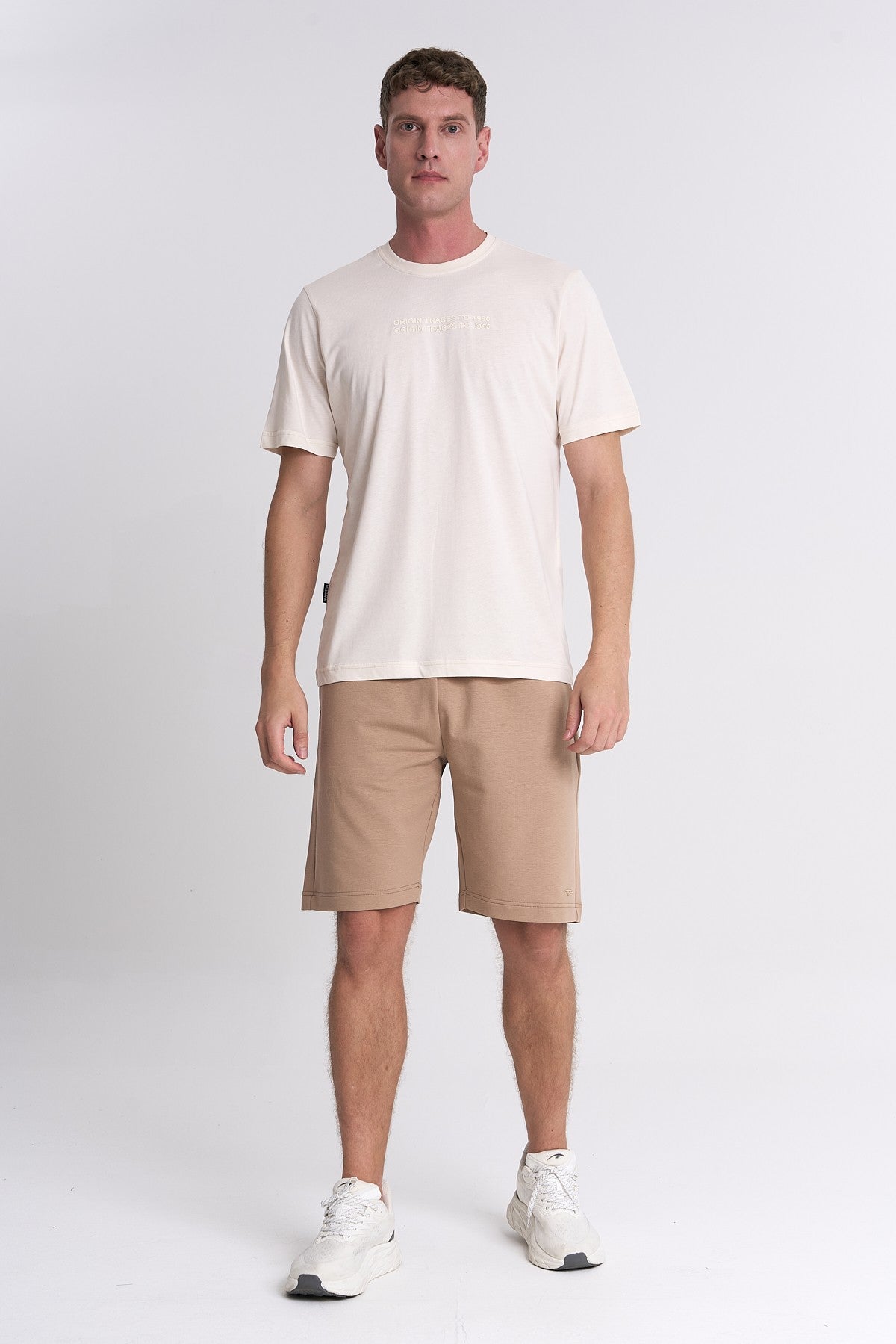 Erkek Bisiklet Yaka Ekru T-shirt