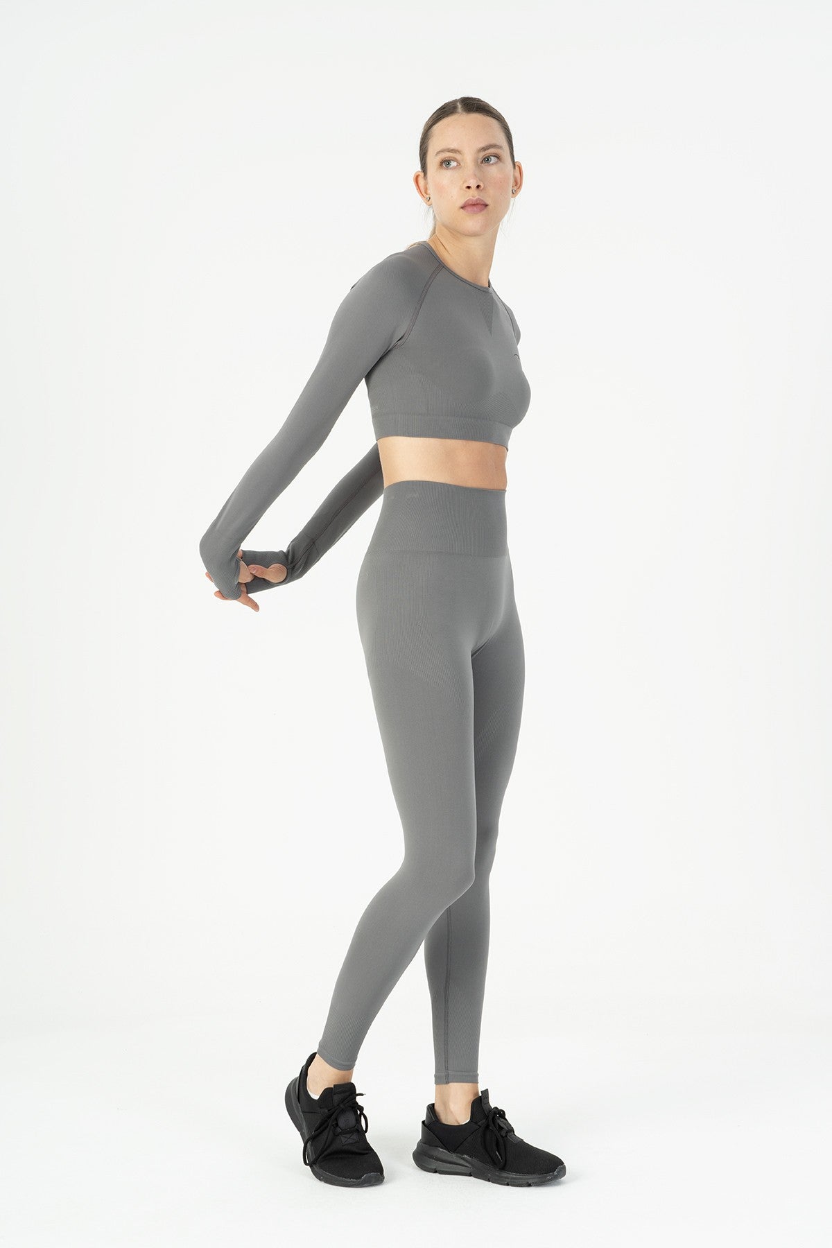 SlimFit Kadın Bisiklet Yaka Antrasit Crop Top