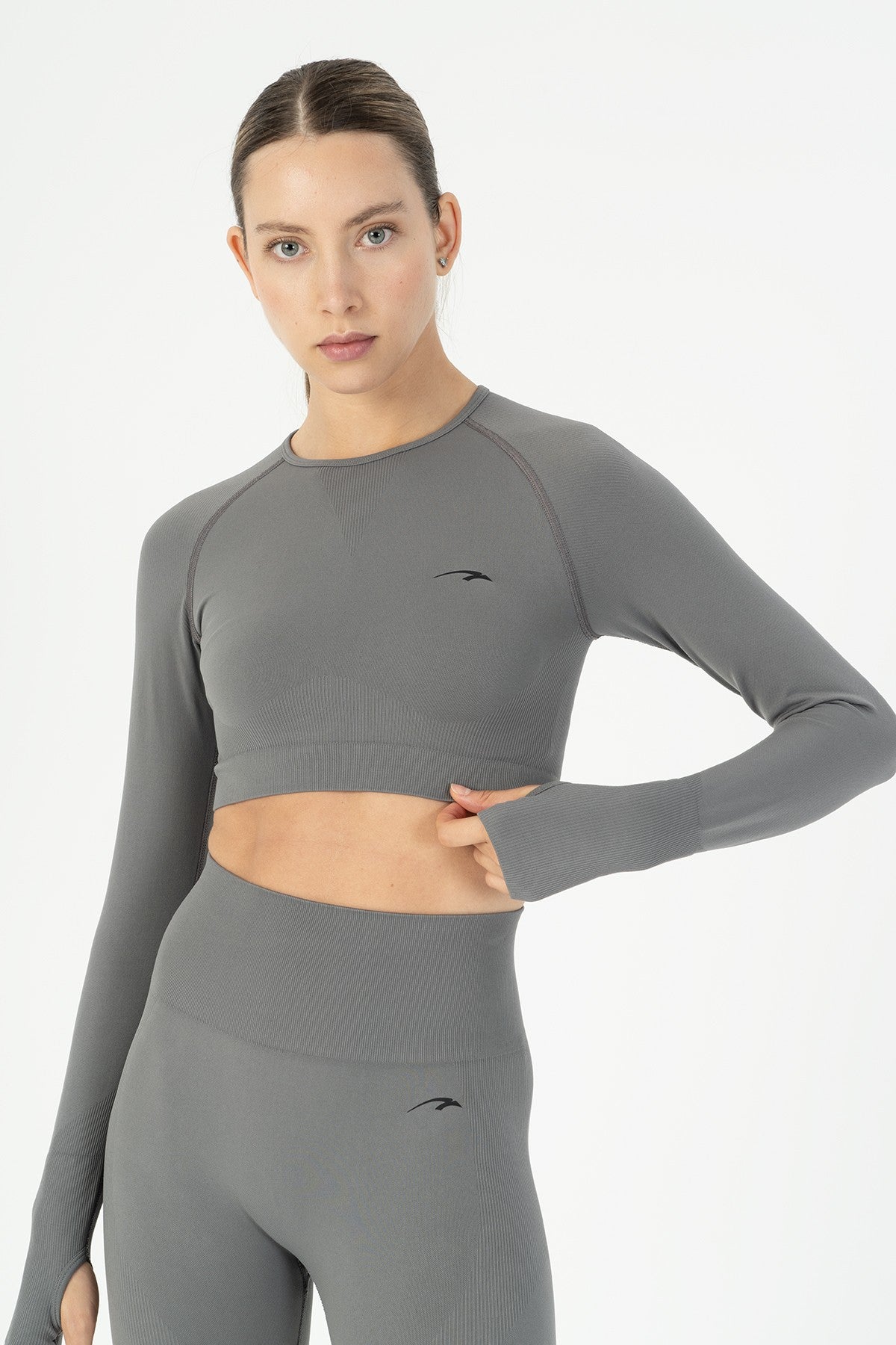 SlimFit Kadın Bisiklet Yaka Antrasit Crop Top
