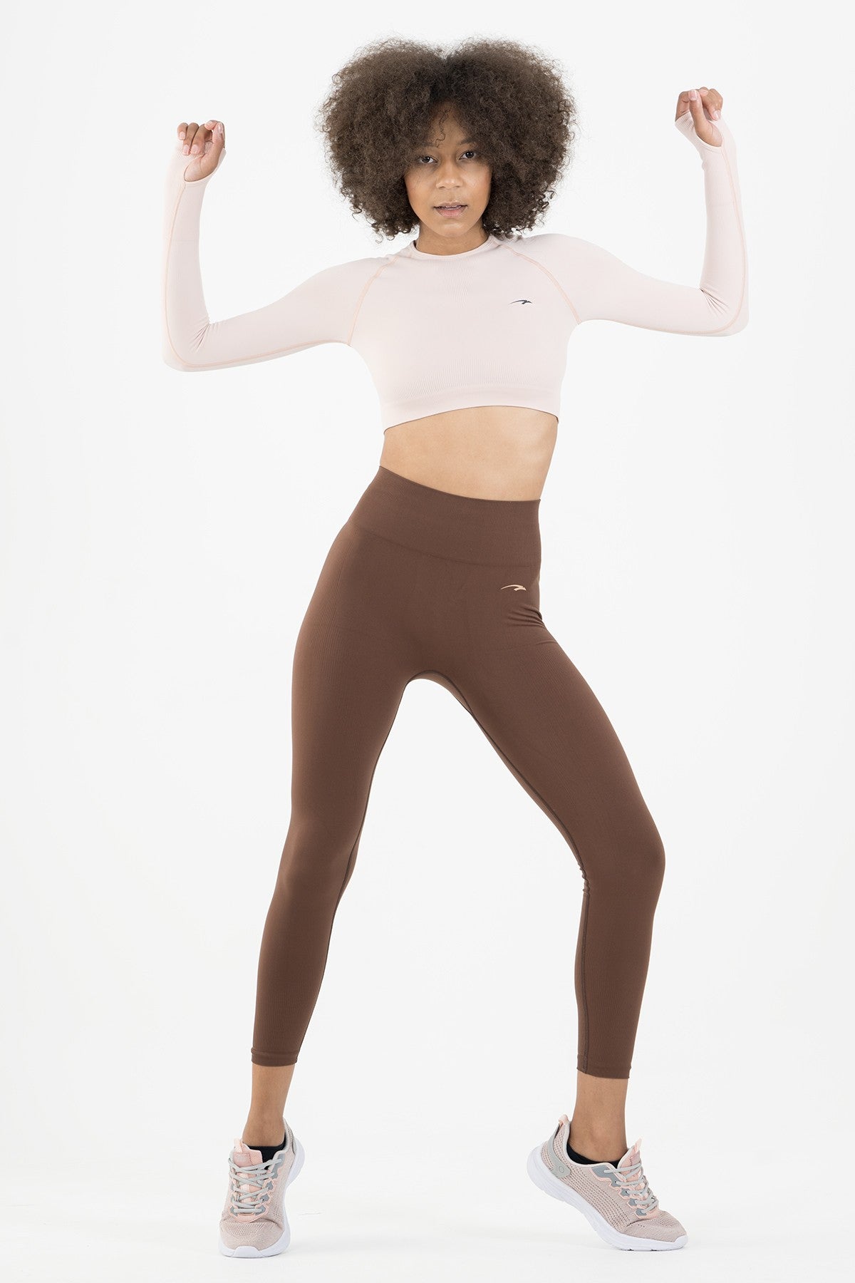 SlimFit Kadın Bisiklet Yaka Pudra Crop Top