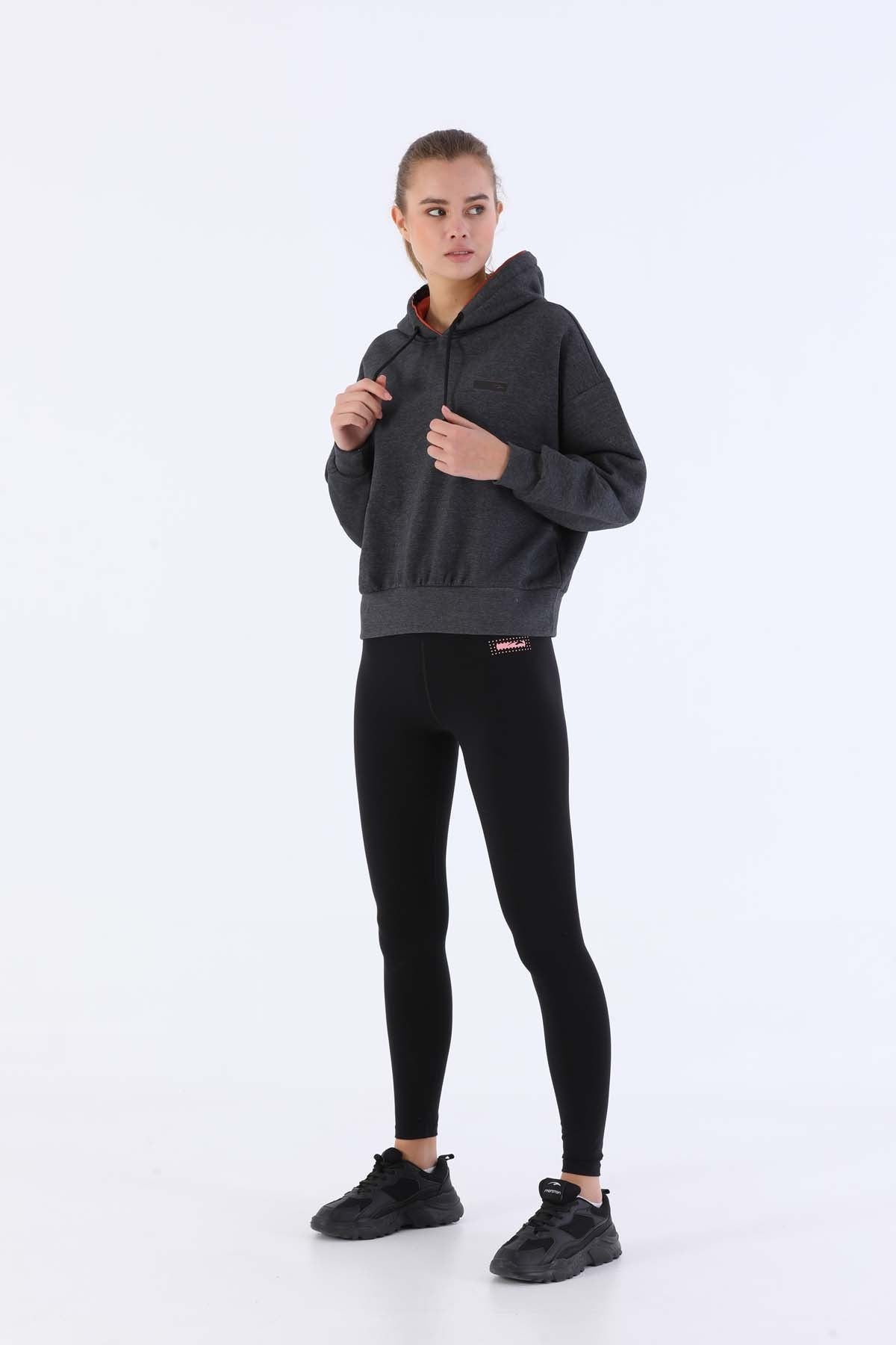 Oversize Kadın Kapüşonlu Siyah Sweatshirt