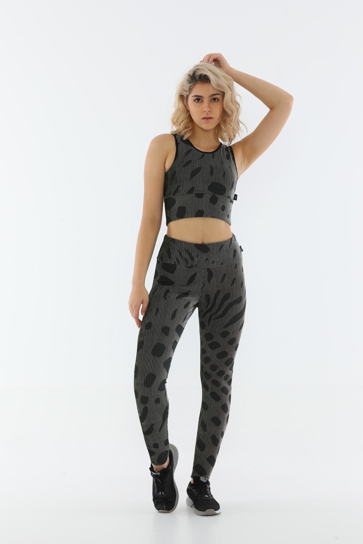SlimFit Kadın Bisiklet Yaka Haki Bra