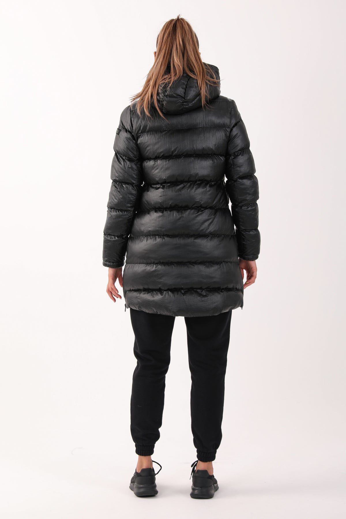 Regular Kadın Kapüşonlu Siyah Parka