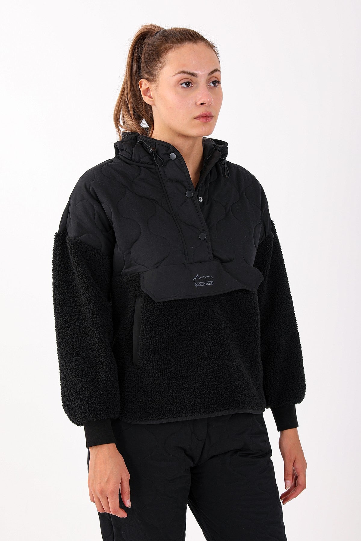 Comfort Kadın Kapüşonlu Siyah Sweatshirt