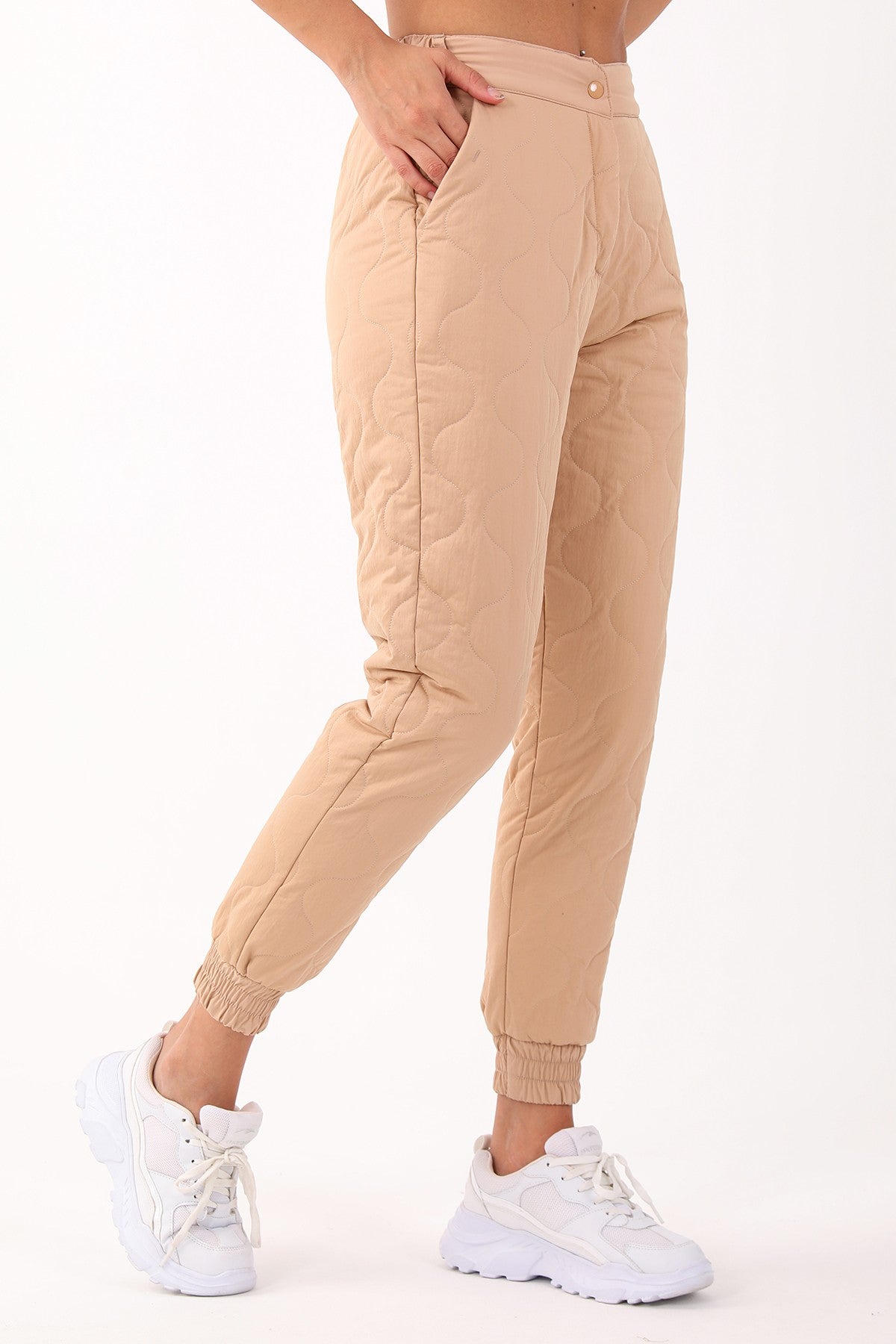 Comfort Kadın Dönüşlü Paça Bej Pantolon