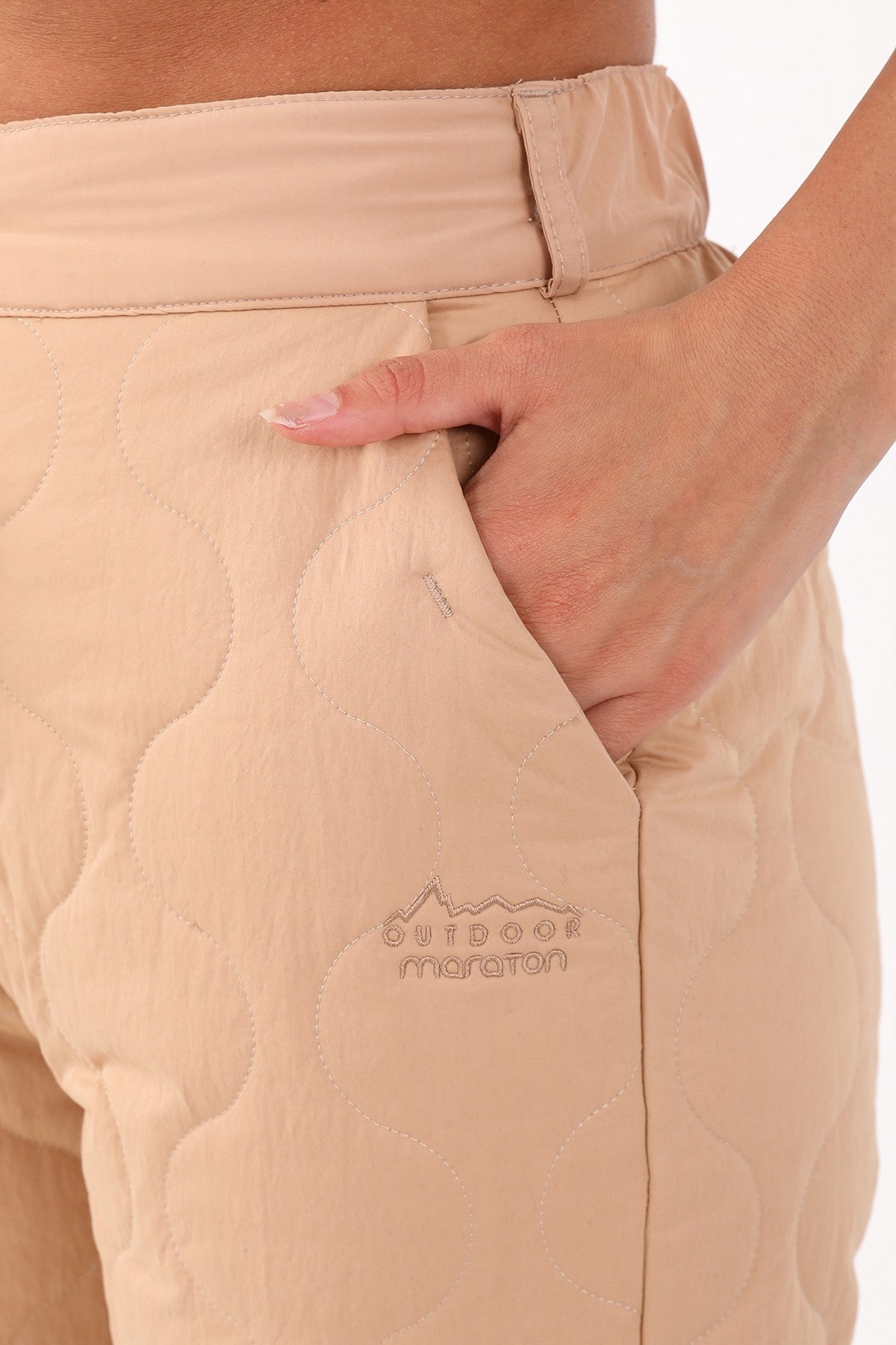 Comfort Kadın Dönüşlü Paça Bej Pantolon