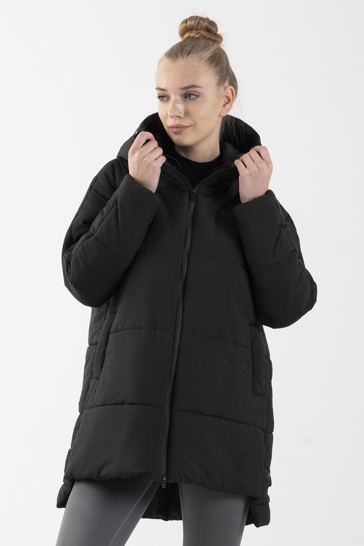 Oversize Kadın Kapüşonlu Siyah Mont