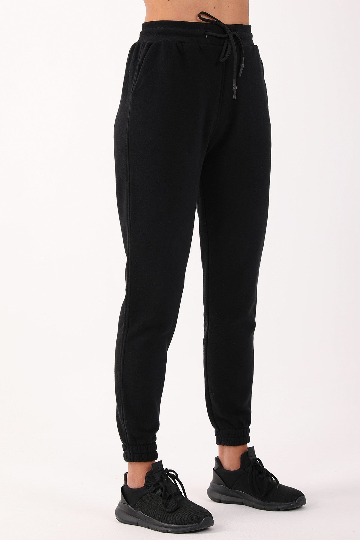 Comfort Kadın Lastik Paça Siyah Pantolon