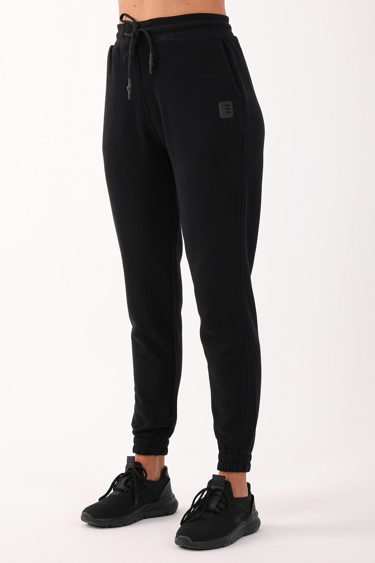 Comfort Kadın Lastik Paça Siyah Pantolon