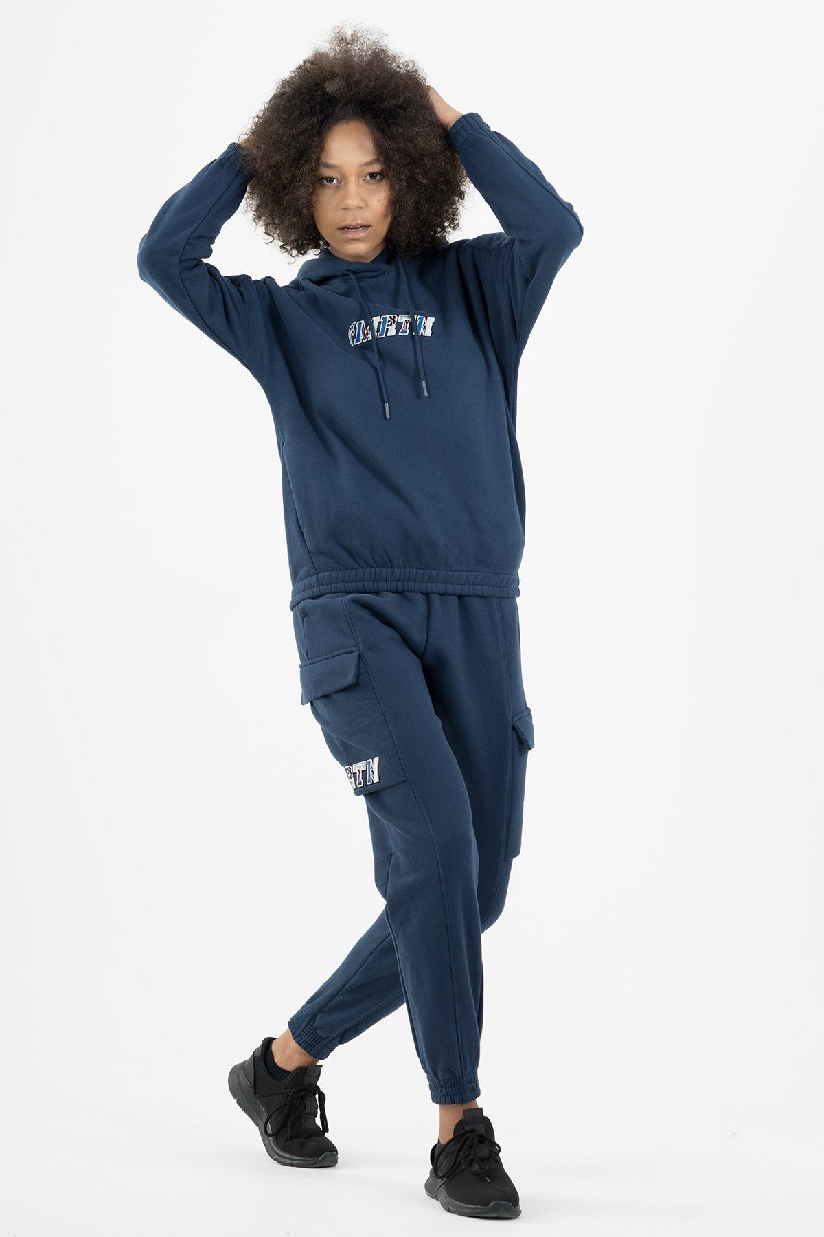 Comfort Kadın Kapüşonlu Lacivert Sweatshirt