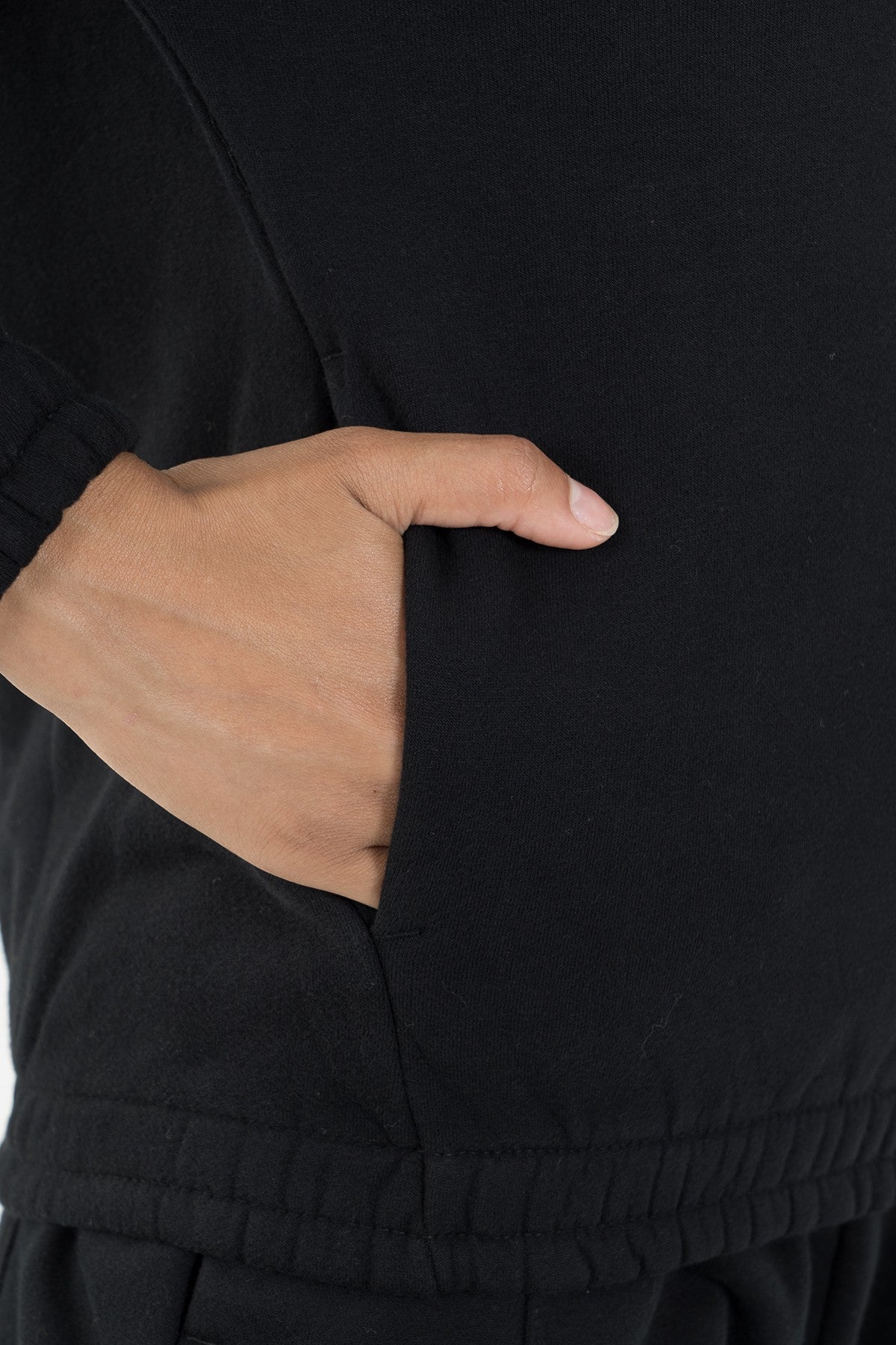 Comfort Kadın Kapüşonlu Siyah Sweatshirt
