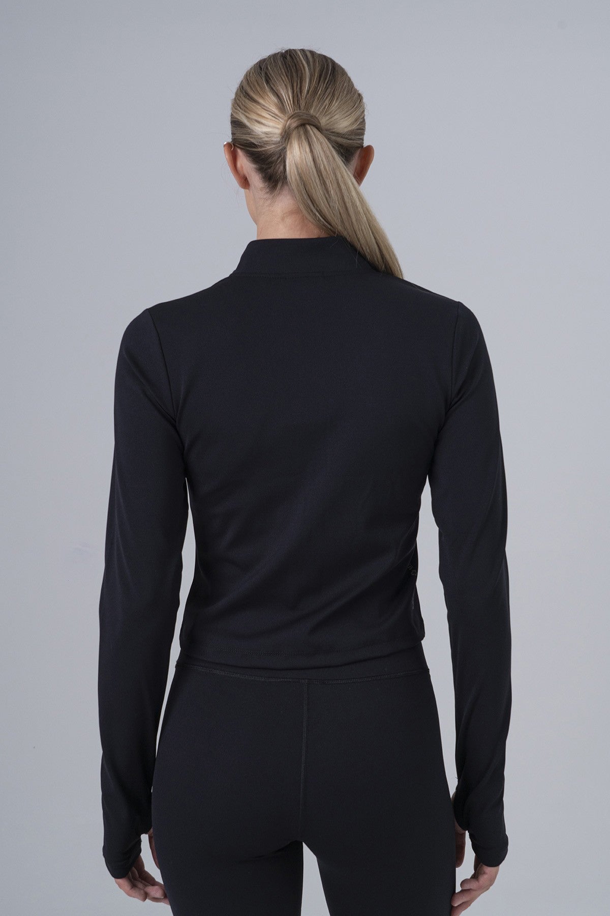 SlimFit Kadın Dik Yaka Siyah Eşofman Üstü